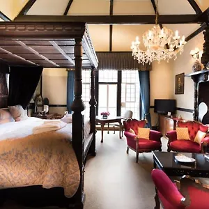 Hotel Langtry Manor